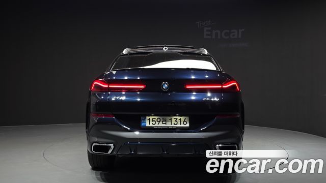 BMW X6 G06 xDrive40i M Sport - фото 3