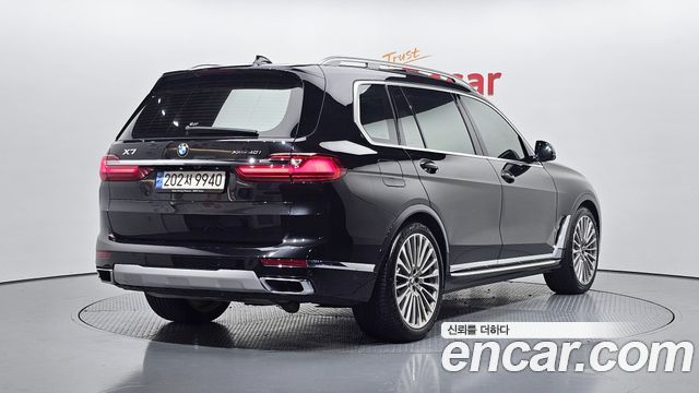 BMW X7 G07 xDrive 40i Design Pure Excellence 7-Seater - фото 0