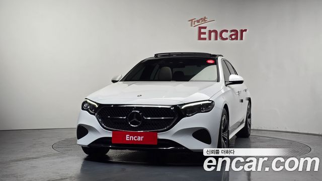 Mercedes-Benz E-Class W214 E200 Avantgarde - фото 2