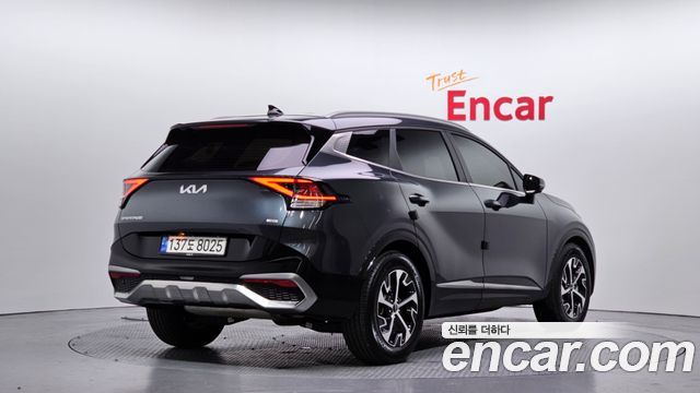 Kia Sportage 5-го поколения, гибрид Signature 2WD - фото 1