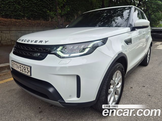 Land Rover Discovery 3.0 SD6 SE - фото 1