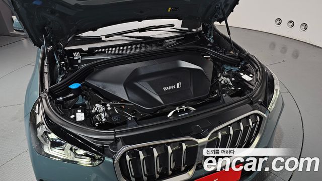 BMW iX1 U11 xDrive 30 M Sport - фото 4