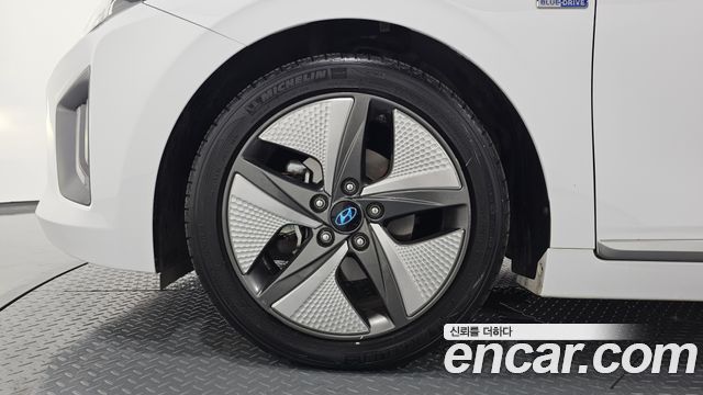 Hyundai Ioniq Новый, гибрид 1.6 HEV Q - фото 4