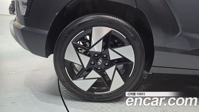 Hyundai Kona SX2 Gasoline 2.0 2WD Inspiration - фото 4