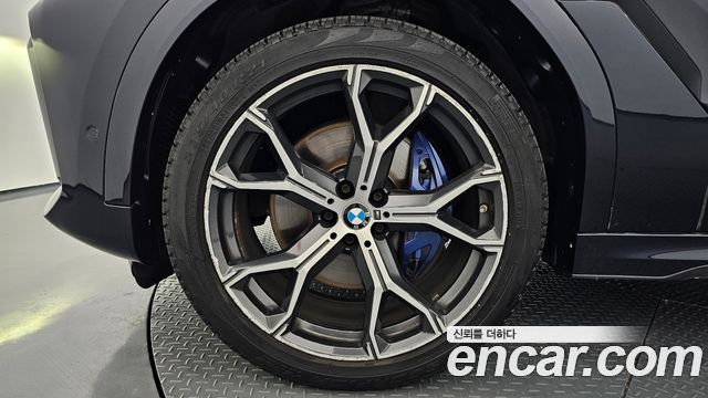 BMW X6 G06 xDrive40i M Sport - фото 4