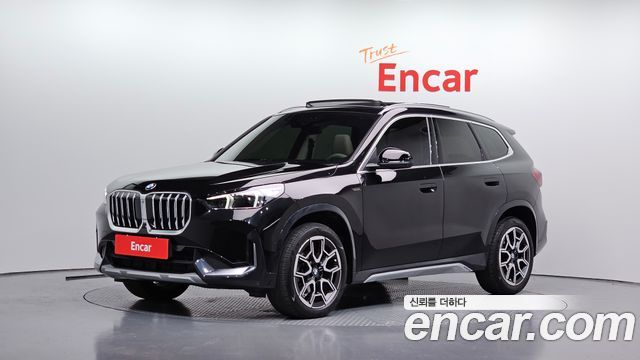 BMW X1 U11 xDrive 20i xLine - фото 0