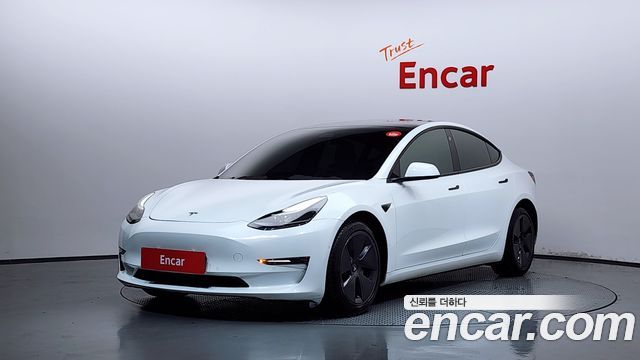 Tesla Model 3 Long Range AWD - фото 0