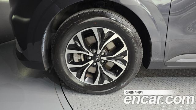 Kia Carnival 4-го поколения 9-Seater Prestige - фото 4