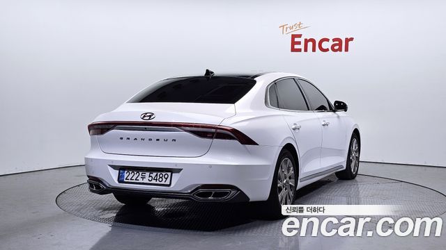 Hyundai Grandeur Новый IG, гибрид Calligraphy - фото 1