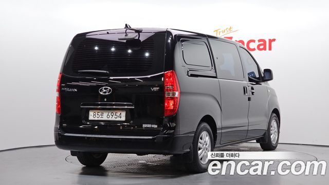Hyundai Starex Новый Van 5-Seater Modern - фото 1