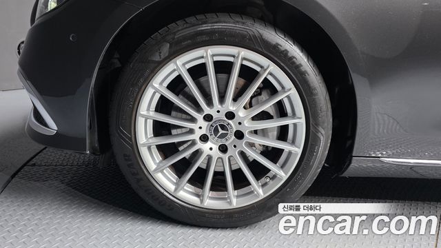 Mercedes-Benz E-Class W213 E250 Exclusive - фото 4