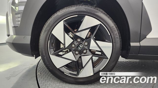 Hyundai Kona SX2 Gasoline 1.6 Turbo 2WD Inspiration - фото 4