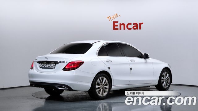 Mercedes-Benz C-Class W205 C220 d Avantgarde - фото 1