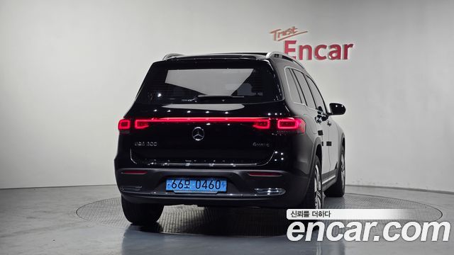 Mercedes-Benz EQB X243 EQB300 4MATIC - фото 3