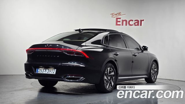 Hyundai Grandeur Новый IG, гибрид Exclusive - фото 1