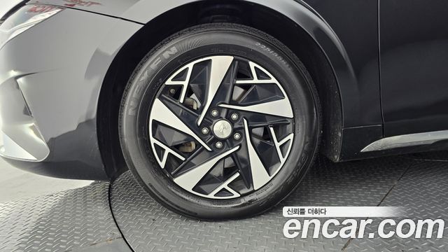 Hyundai Grandeur Новый IG, гибрид Exclusive - фото 4