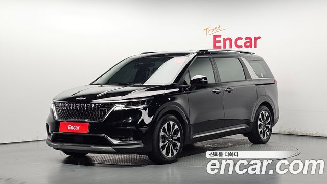 Kia Carnival 4-го поколения 9-Seater Signature - фото 0