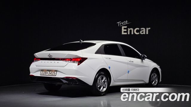 Hyundai Avante CN7 1.6 Smart - фото 1