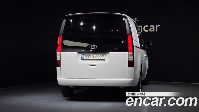Hyundai Staria Cargo 5-Seater Smart - фото 3