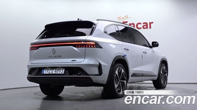 Renault Samsung Grand Koleos 1.5 E-TECH Iconic 2WD - фото 1