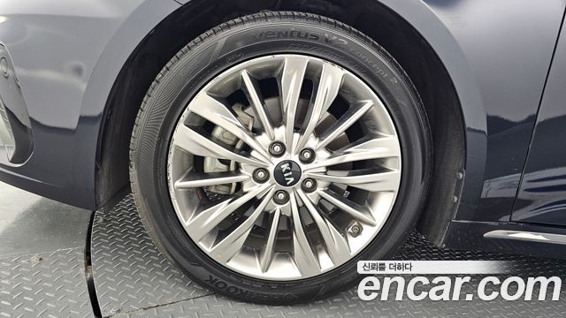 Kia K5 Новый 2-го поколения 2.0 Noblesse - фото 4