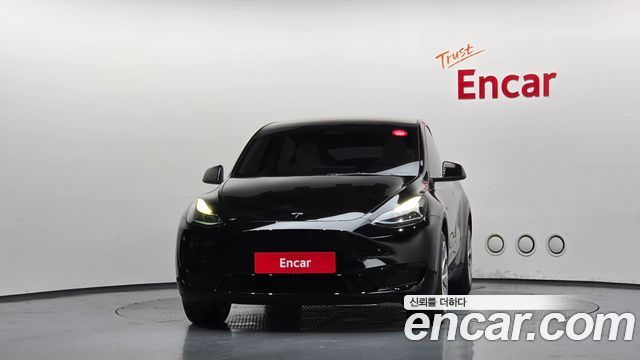 Tesla Model Y RWD - фото 2