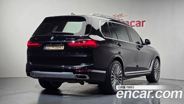 BMW X7 G07 xDrive 40d Design Pure Excellence 7-Seater - фото 1