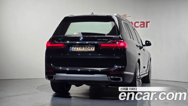 BMW X7 G07 xDrive 40d Design Pure Excellence 7-Seater - фото 3