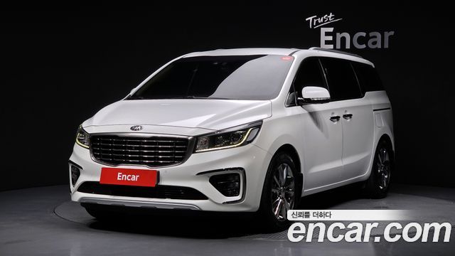 Kia Carnival Новый Gasoline 9-Seater Noblesse Special - фото 0