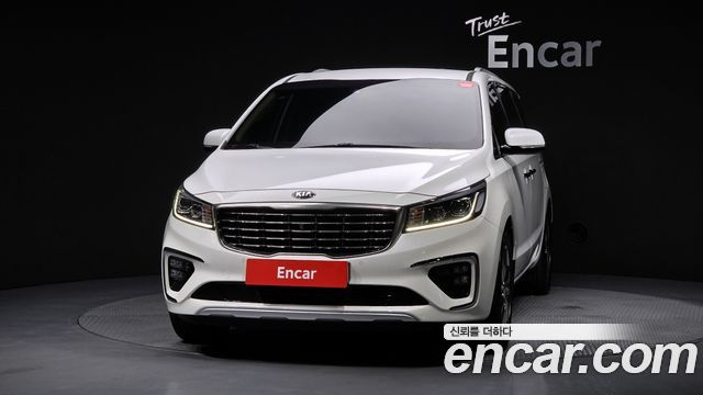 Kia Carnival Новый Gasoline 9-Seater Noblesse Special - фото 2