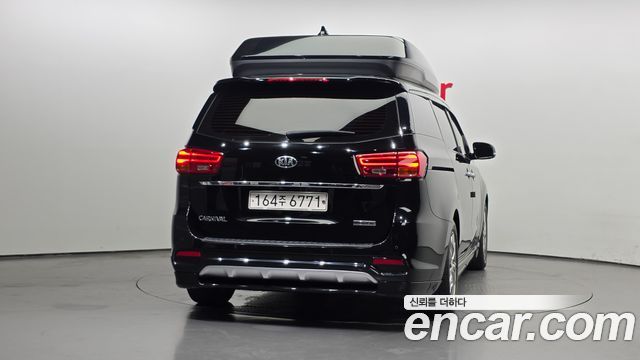 Kia Carnival Новый 9-Seater Hi-Limousine Noblesse Special - фото 3