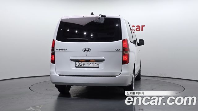 Hyundai Starex Новый Van 3-Seater Smart - фото 3