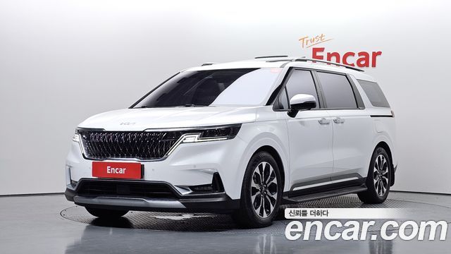 Kia Carnival 4-го поколения 7-Seater Signature - фото 0