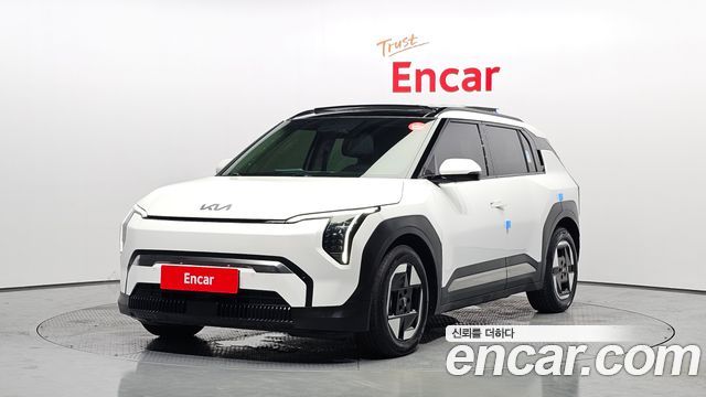 Kia EV3 Long Range 2WD Earth - фото 0