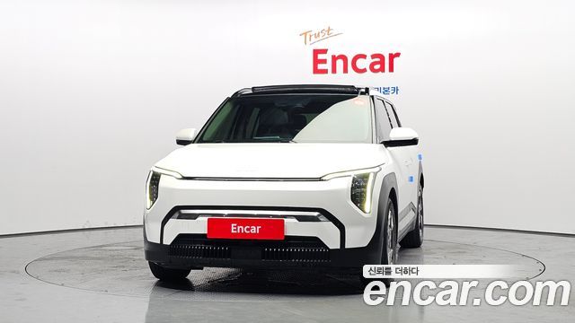 Kia EV3 Long Range 2WD Earth - фото 2