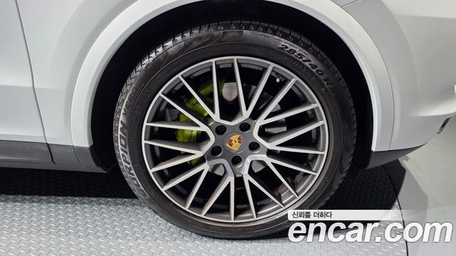 Porsche Cayenne PO536 3.0 E-Hybrid Coupe - фото 4