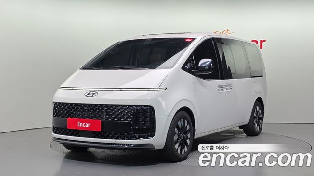 Hyundai Staria 4WD Lounge 7-Seater Inspiration - фото 0