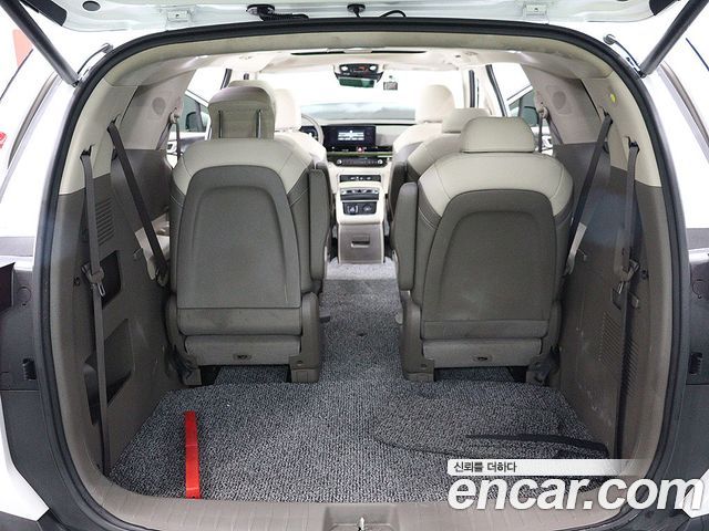 Kia Carnival Новый 4-го поколения 9-Seater Signature - фото 4
