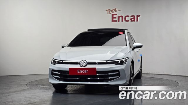 Volkswagen Golf 8-го поколения 2.0 TDI Prestige - фото 2