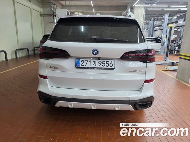 BMW X5 G05 xDrive 50e M Sport - фото 3
