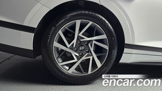 Hyundai Grandeur GN7, гибрид Premium - фото 4