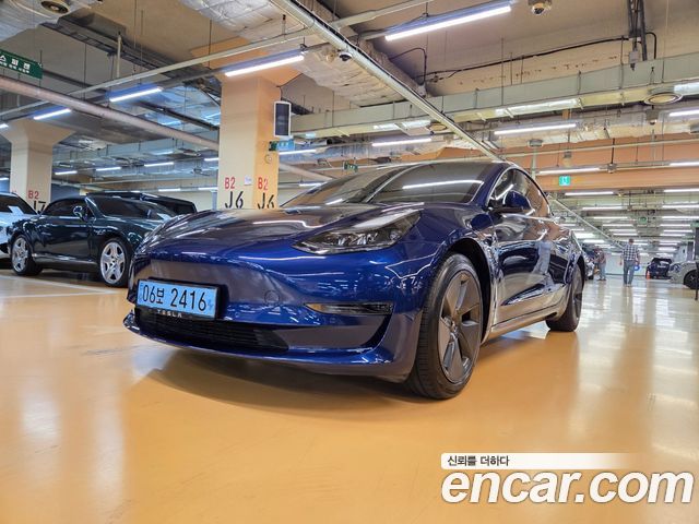 Tesla Model 3 RWD - фото 0