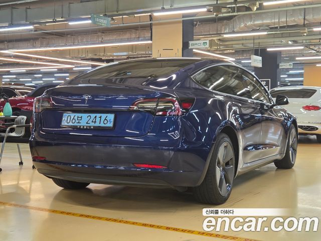 Tesla Model 3 RWD - фото 3