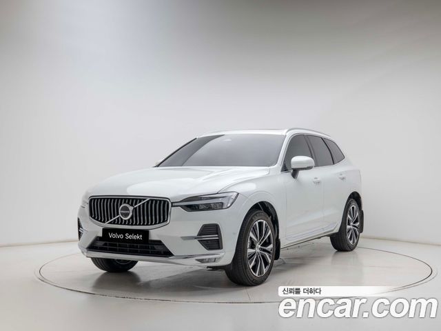 Volvo XC60 2-го поколения B6 Ultra Bright - фото 0