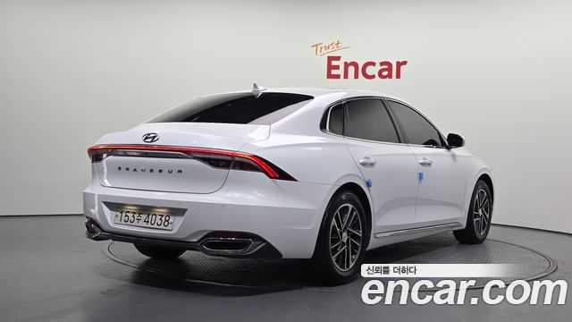 Hyundai Grandeur Новый IG 3.0 LPi Rent Car Premium - фото 1
