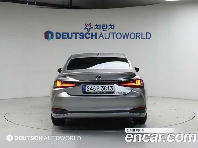 Lexus ES 7-го поколения Executive - фото 3