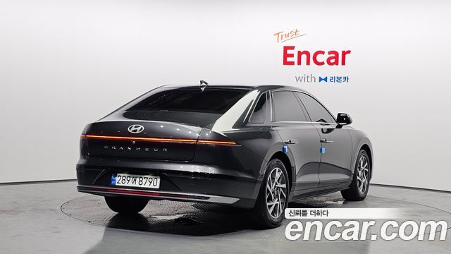 Hyundai Grandeur GN7, гибрид Premium - фото 1
