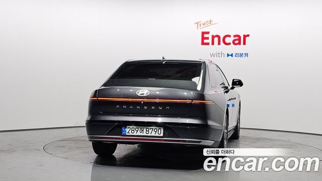 Hyundai Grandeur GN7, гибрид Premium - фото 3