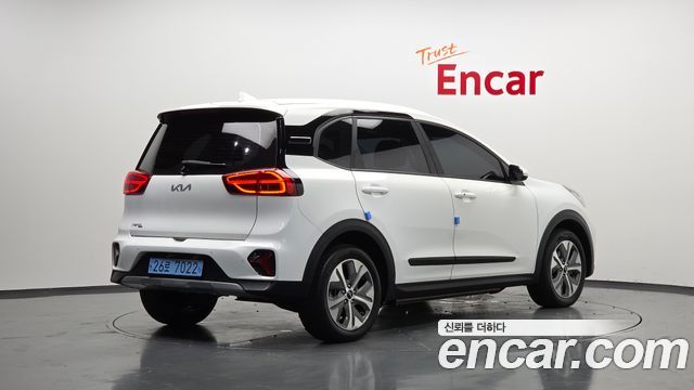 Kia Niro Air - фото 1