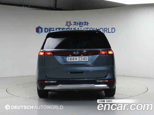 Kia Carnival 4-го поколения 9-Seater Signature - фото 3